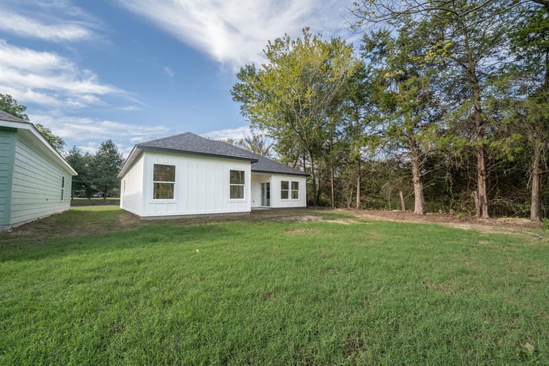 921 Putman, Sulphur Springs TX 75482 - Photo 30