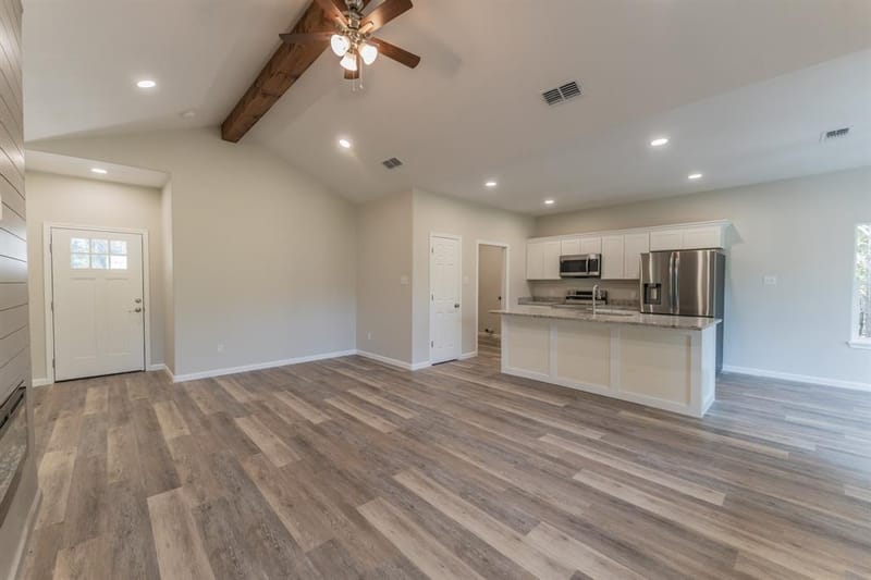 921 Putman, Sulphur Springs TX 75482 - Photo 8