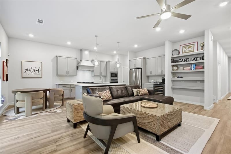 2309 Rook Drive, Dallas TX 75211 - Photo 3