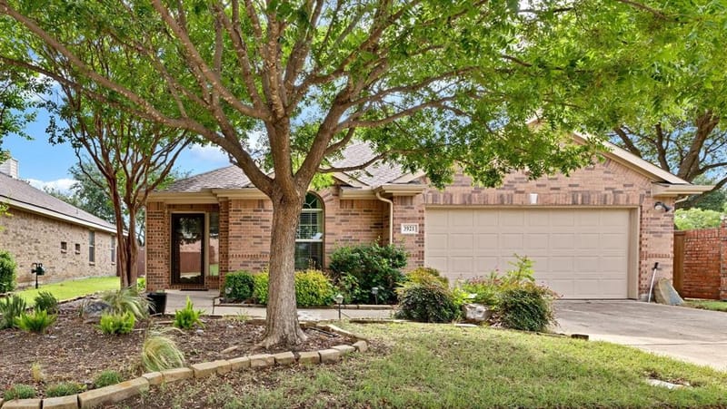 3921 Pitchstone Drive, McKinney TX 75070 - Photo 2