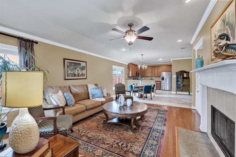 3921 Pitchstone Drive, McKinney TX 75070 - Photo 10