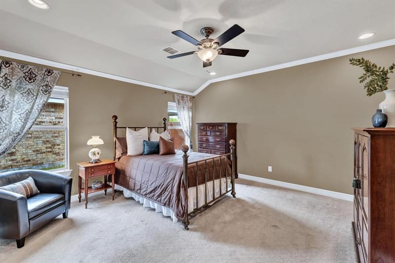 3921 Pitchstone Drive, McKinney TX 75070 - Photo 11