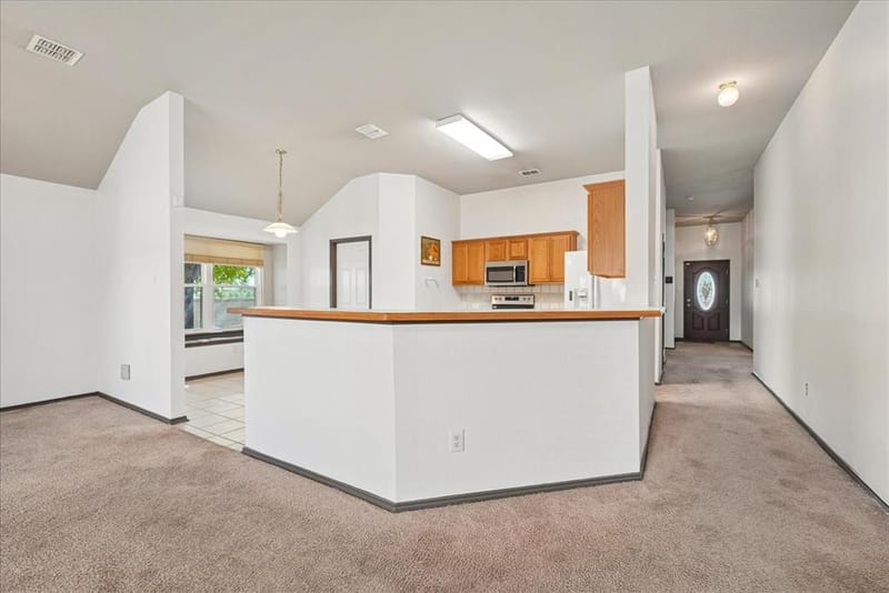 1004 Cedarbrook Circle, Grand Prairie TX 75052 - Photo 18