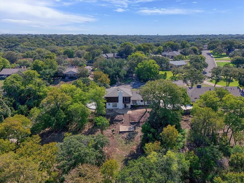 1140 Sierra Drive, Woodway TX 76712 - Photo 39