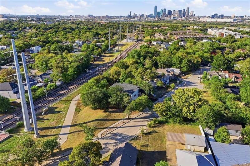 709 Woodbine Avenue, Dallas TX 75203 - Photo 40