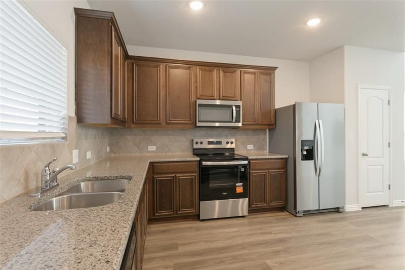 1989 Hope Tinley Court, Lewisville TX 75077 - Photo 9