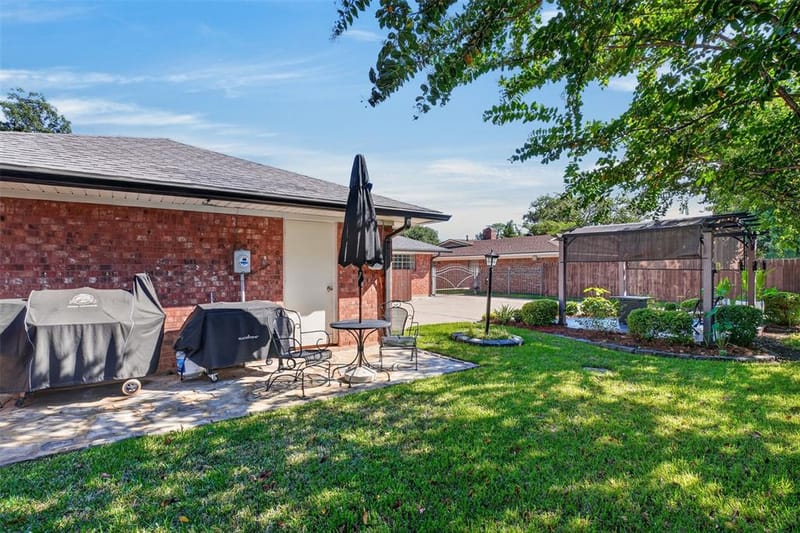 7610 University Drive, Shreveport LA 71105 - Photo 30