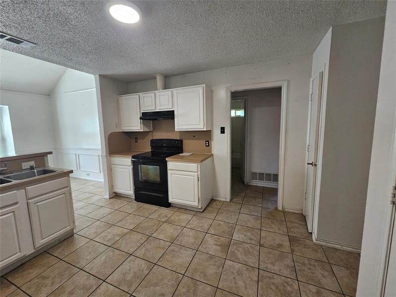 2329 Shalimar Drive, Garland TX 75040 - Photo 6