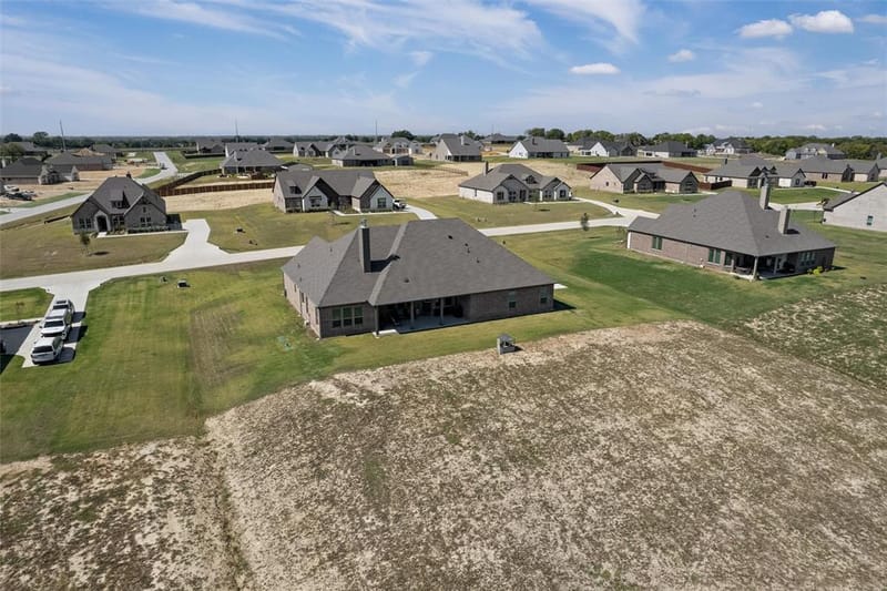 813 Valley Ridge Road, Van Alstyne TX 75495 - Photo 38