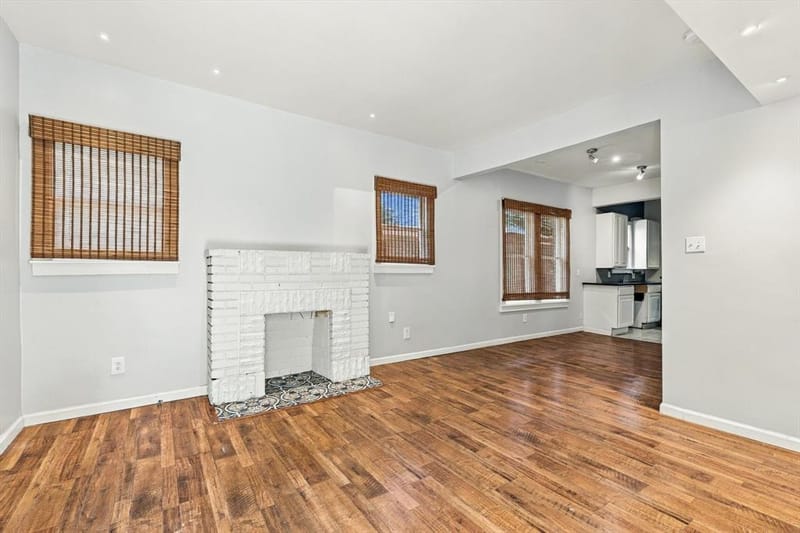 305 E 6th Street, Dallas TX 75203 - Photo 4