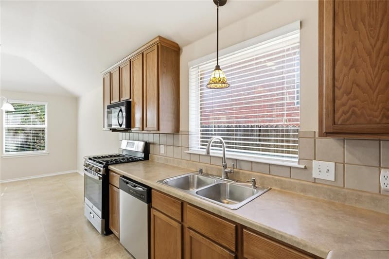 1273 Stone Lane, Celina TX 75009 - Photo 12