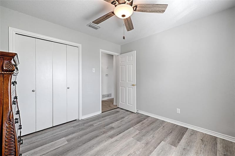 2909 Lee Park Drive, Irving TX 75062 - Photo 13