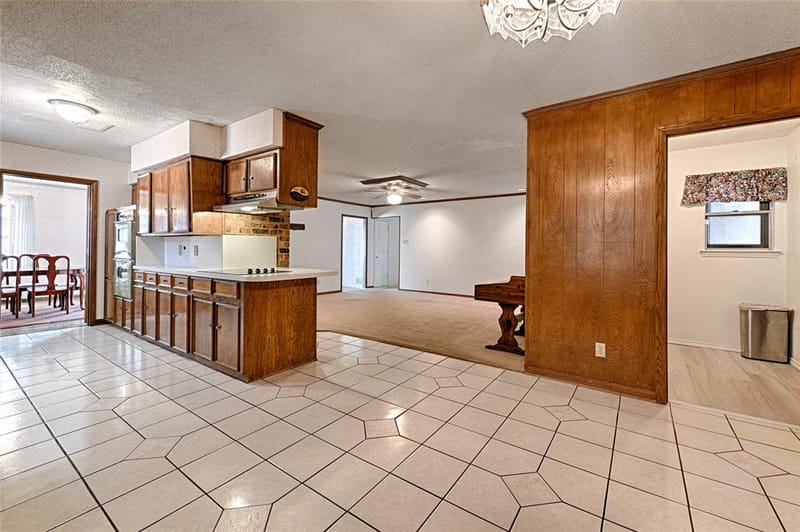 2909 Lee Park Drive, Irving TX 75062 - Photo 7