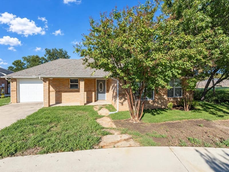 1807 13th Street, Bridgeport TX 76426