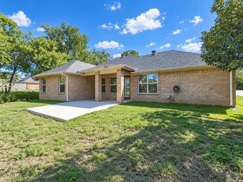1807 13th Street, Bridgeport TX 76426 - Photo 25