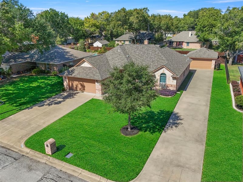 7713 Buck Street, North Richland Hills TX 76182 - Photo 3
