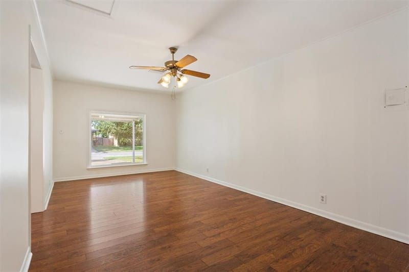1319 Royal Oaks Drive, Waco TX 76710 - Photo 12