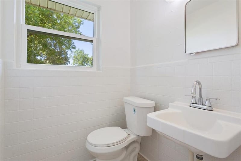 1319 Royal Oaks Drive, Waco TX 76710 - Photo 20