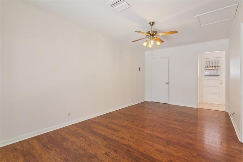 1319 Royal Oaks Drive, Waco TX 76710 - Photo 10