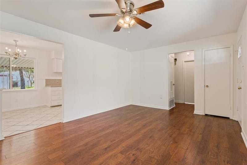 1319 Royal Oaks Drive, Waco TX 76710 - Photo 8