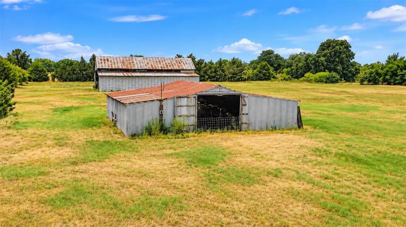 6520 Fm 274, Ravenna TX 75476 - Photo 28