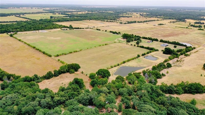 6520 Fm 274, Ravenna TX 75476 - Photo 20
