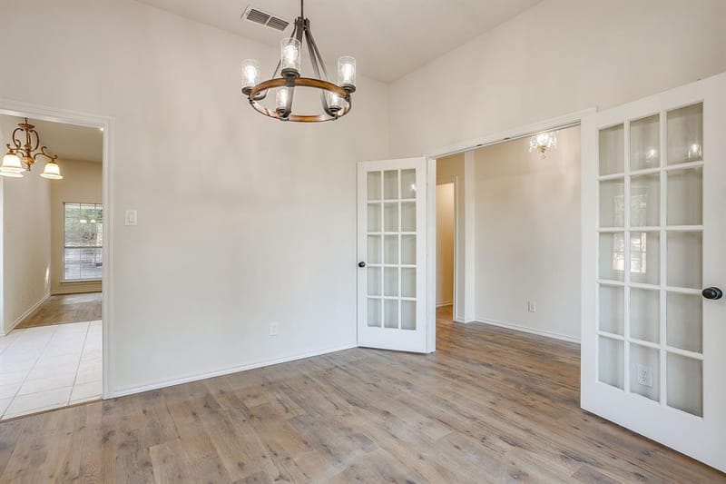 1502 Shadow Run, Weatherford TX 76086 - Photo 5