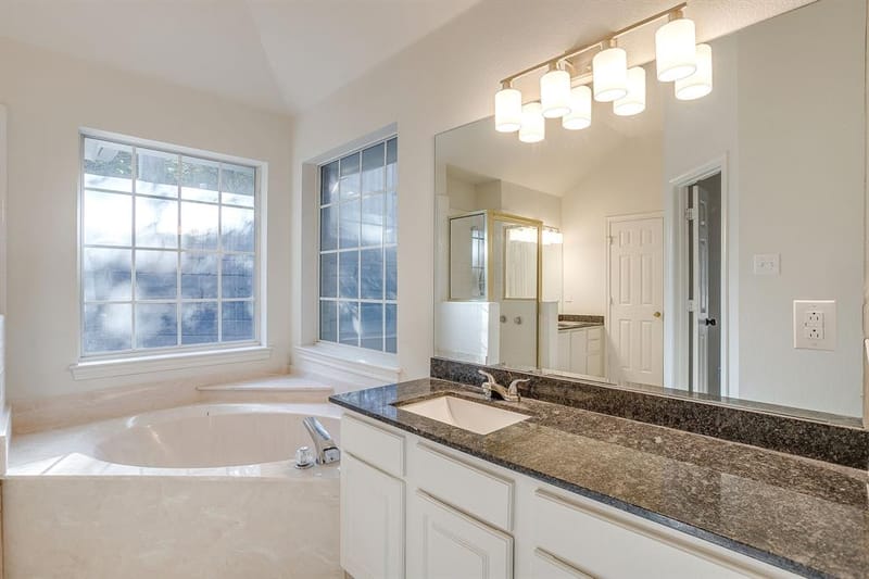 1502 Shadow Run, Weatherford TX 76086 - Photo 20