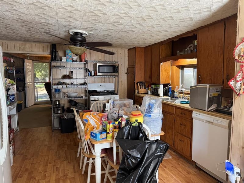 114 Wainwright Street, Whitesboro TX 76273 - Photo 5