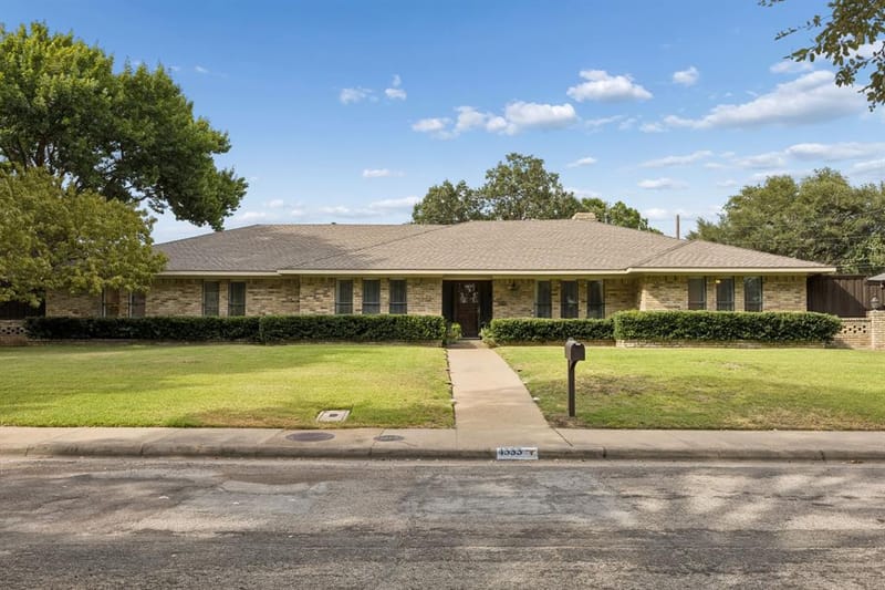 4333 Echo Glen Drive, Dallas TX 75244