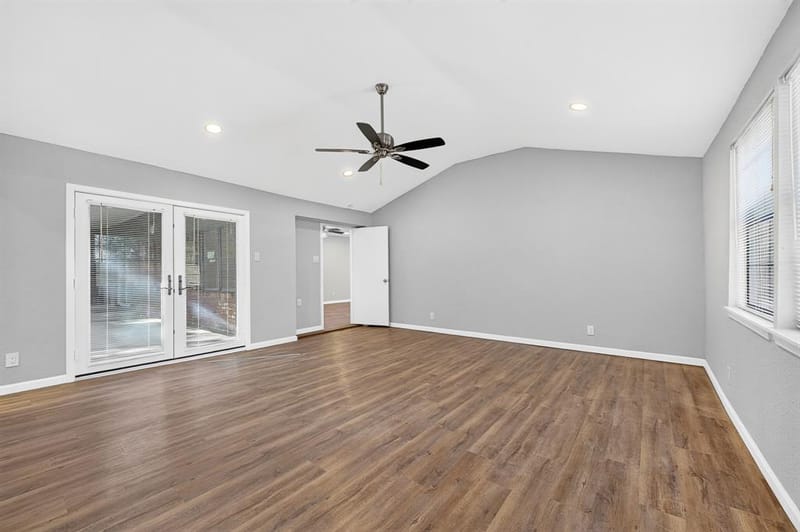1002 Hickory Street, Irving TX 75060 - Photo 22