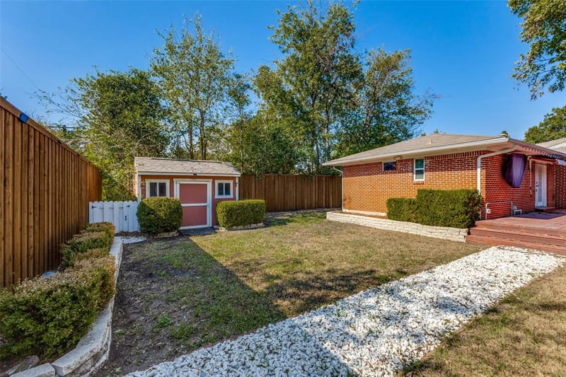 10248 San Lorenzo Drive, Dallas TX 75228 - Photo 17