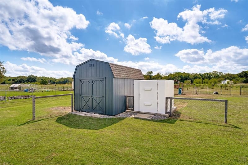 509 Pony Express Trail, McKinney TX 75071 - Photo 14