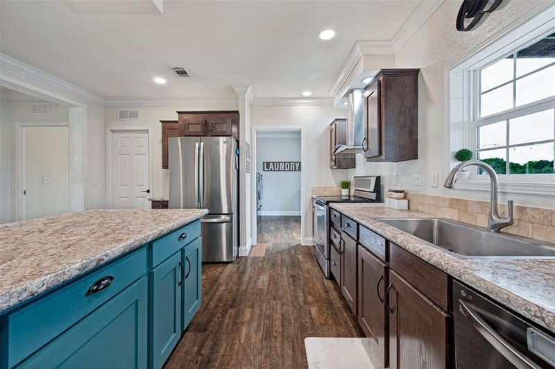 509 Pony Express Trail, McKinney TX 75071 - Photo 11