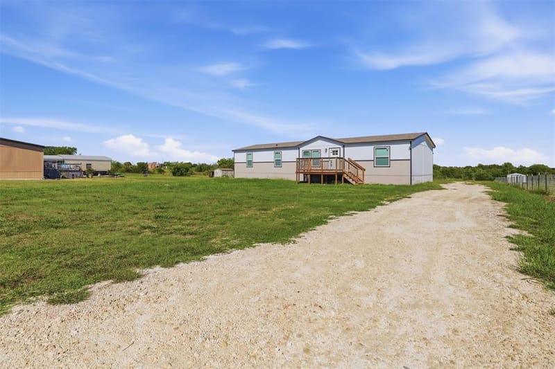 3633 County Road 1224, Cleburne TX 76033 - Photo 2
