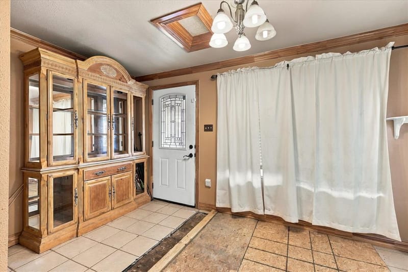 622 E Mckinney Street, Denton TX 76209 - Photo 6