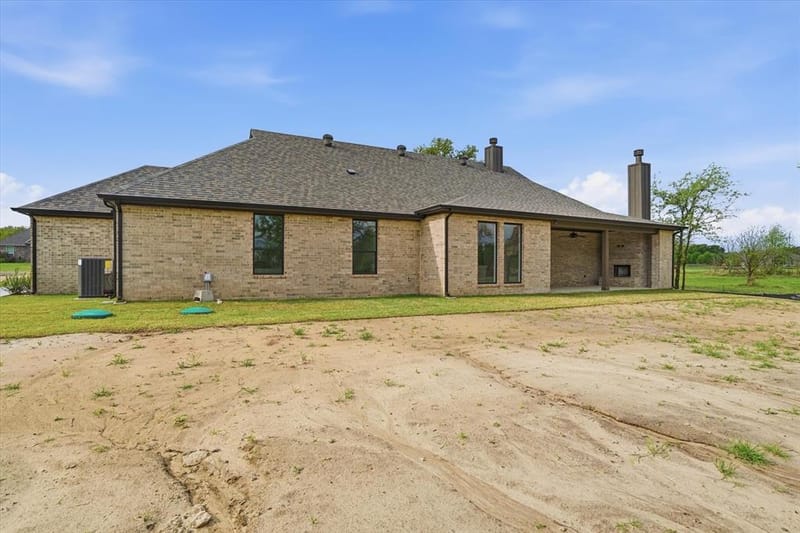 1050 Silver Sage Trail, Weatherford TX 76085 - Photo 36