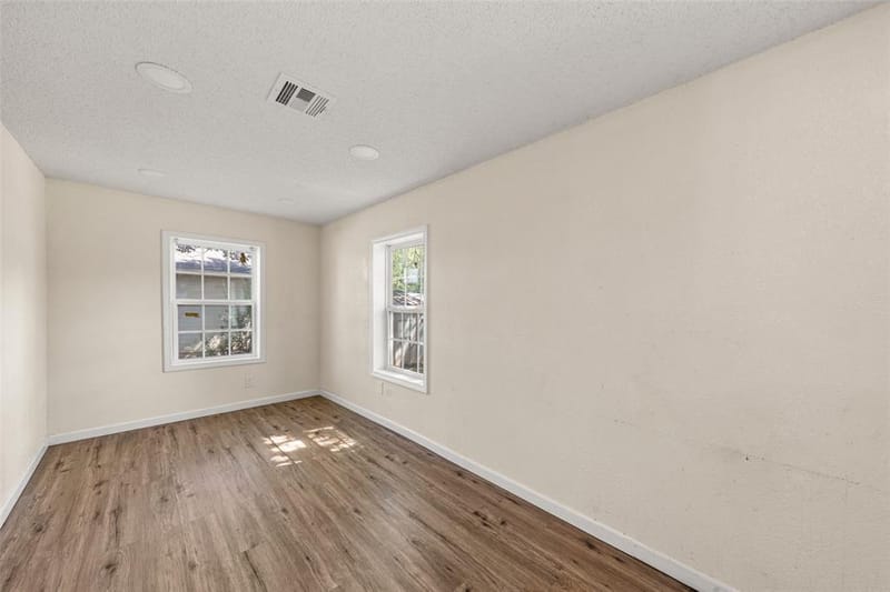 1126 W 7th Street, McGregor TX 76657 - Photo 6