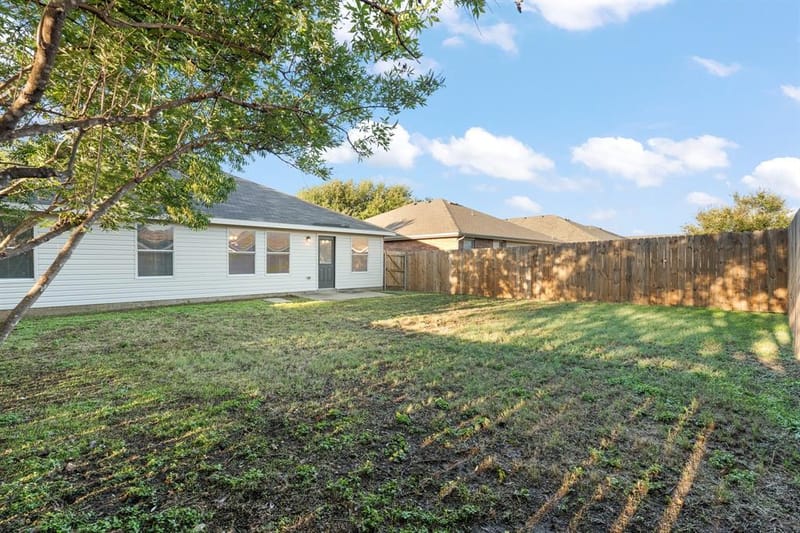 1128 Boxwood Drive, Crowley TX 76036 - Photo 27