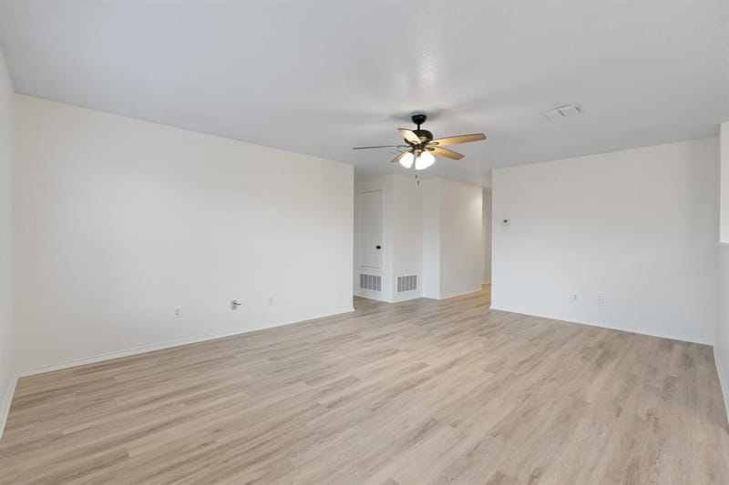 1128 Boxwood Drive, Crowley TX 76036 - Photo 10