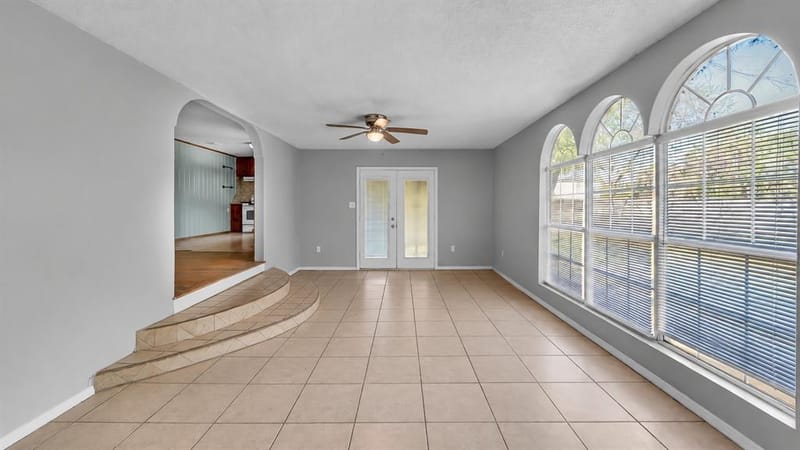 864 Lost Gold Road, Waco TX 76708 - Photo 3