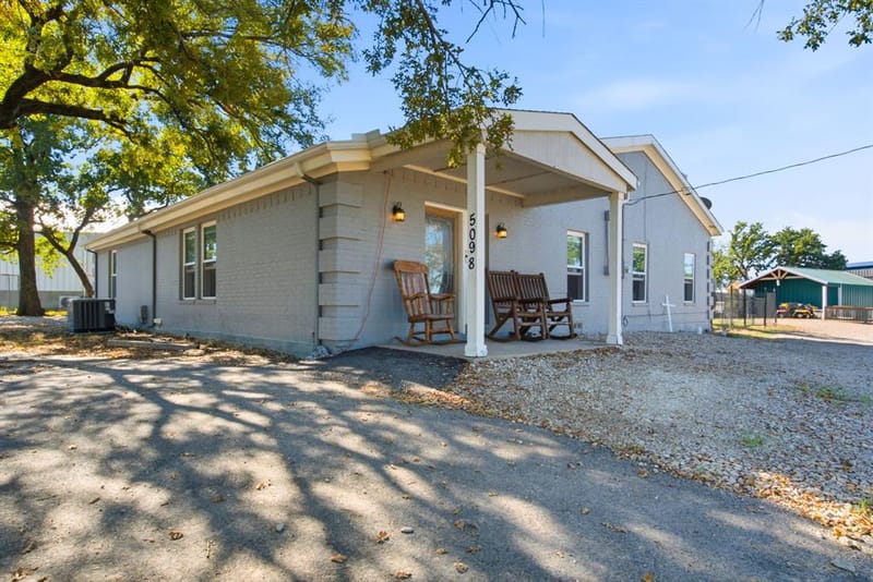 5098 Fairview, Millsap TX 76066