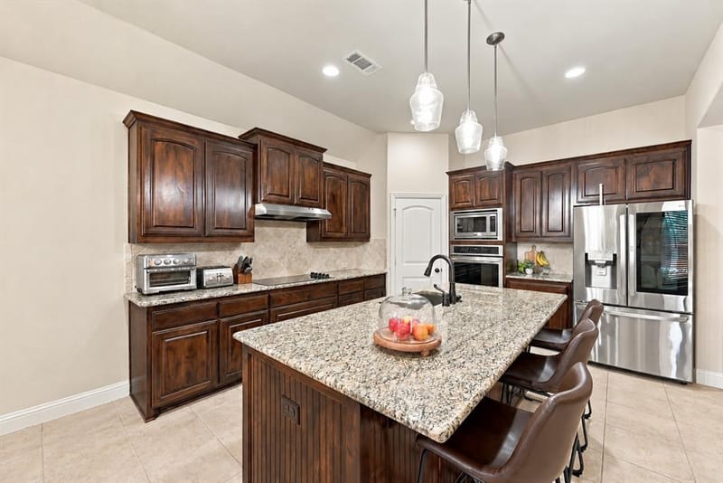 438 Salt Cedar Drive, Midlothian TX 76065 - Photo 2