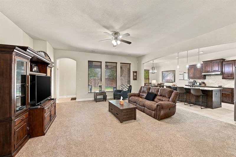 438 Salt Cedar Drive, Midlothian TX 76065 - Photo 10