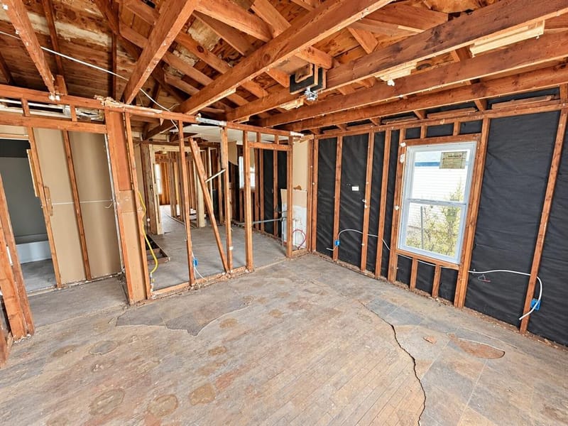 4604 Avenue H, Fort Worth TX 76105 - Photo 2