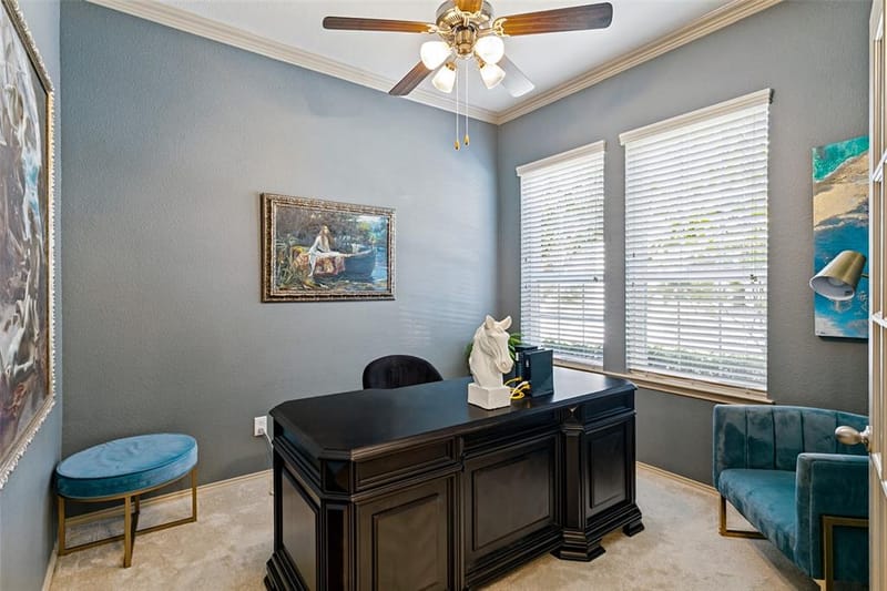 218 Buckingham Avenue, Euless TX 76040 - Photo 4