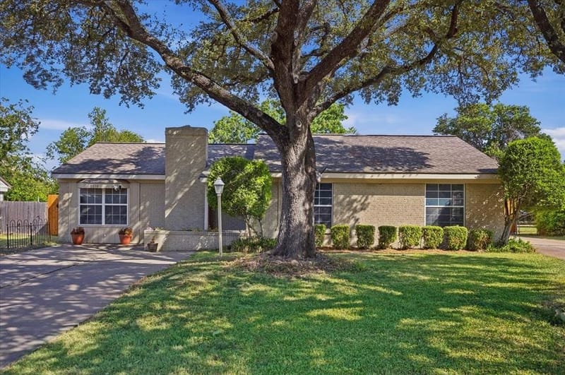 3520 South Drive, Fort Worth TX 76109
