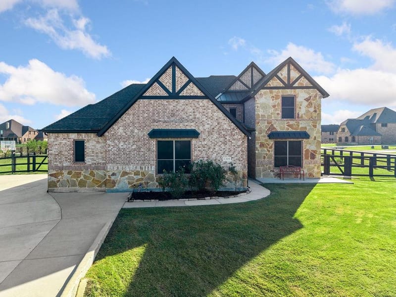 1205 Redbud Street, Howe TX 75459