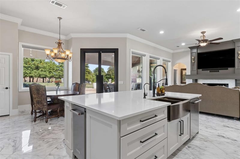 4613 Lake Breeze Drive, McKinney TX 75071 - Photo 8