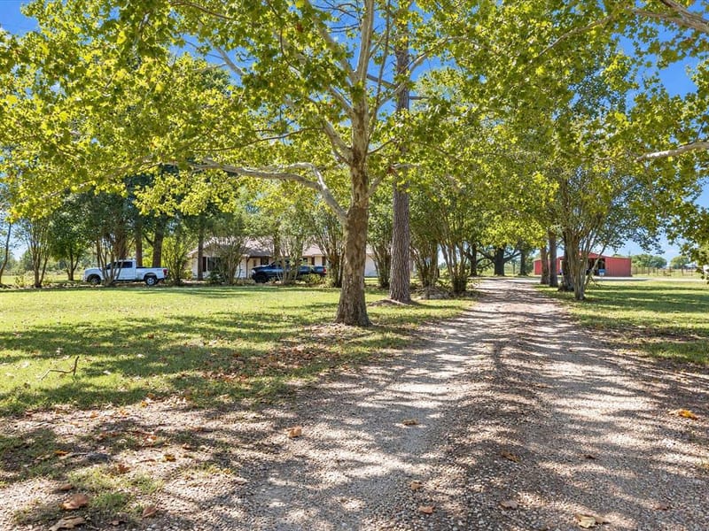 4800 Oak Grove Road, Ennis TX 75119 - Photo 29